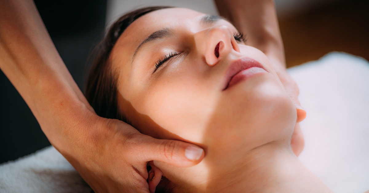 Holiday Pampering at Le Spa