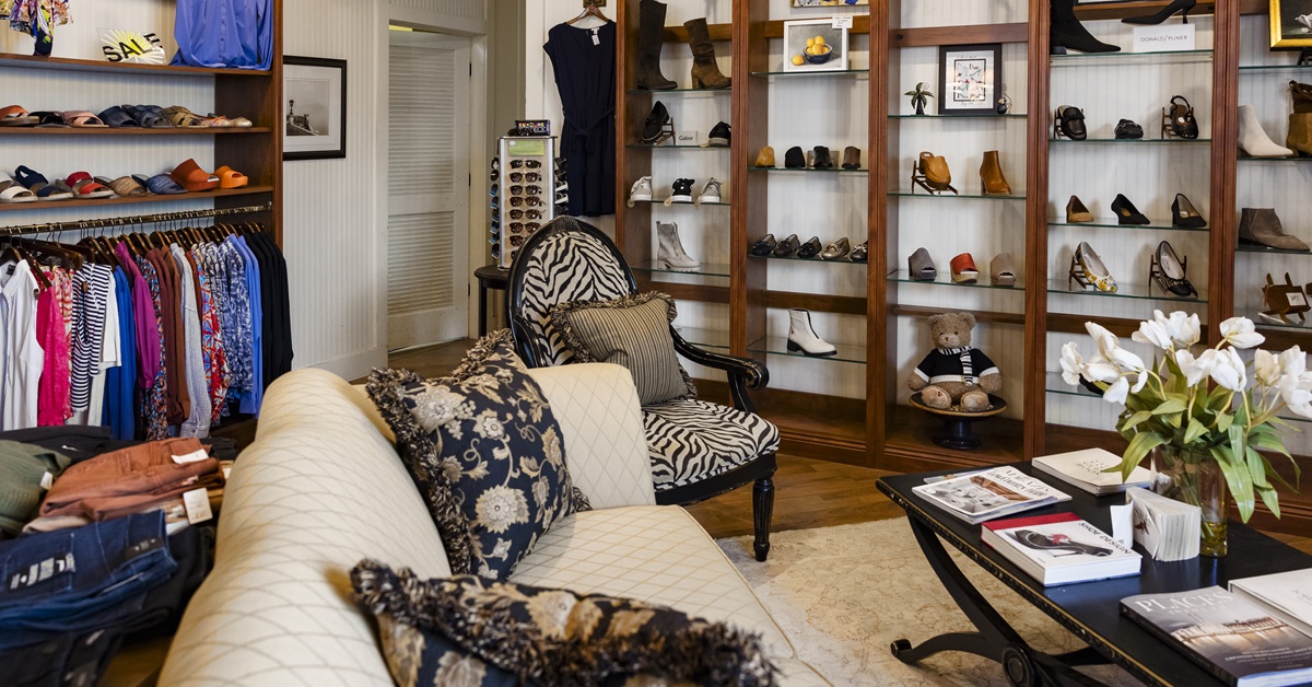 Coastal Chic: Discover Upscale Island Style at Palmettoes